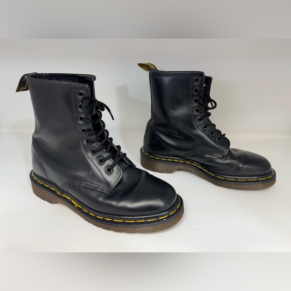 Dr Martens Combat Boots 1680 Vintage Leather Glossy Black Made In England M4/W5